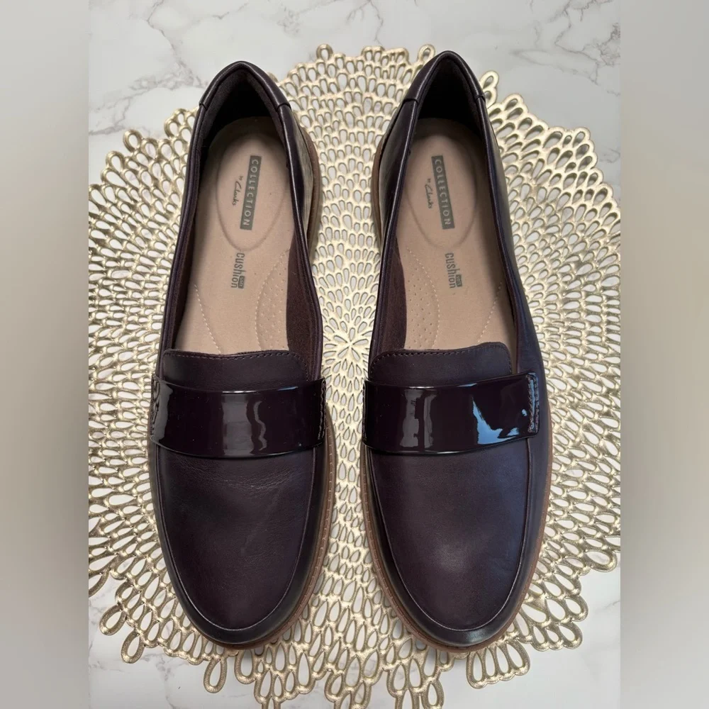 Clarks Women’s Raisie Arlie Leather Loafers-Size: 9.5-Color: Aubergine-Pre-owned